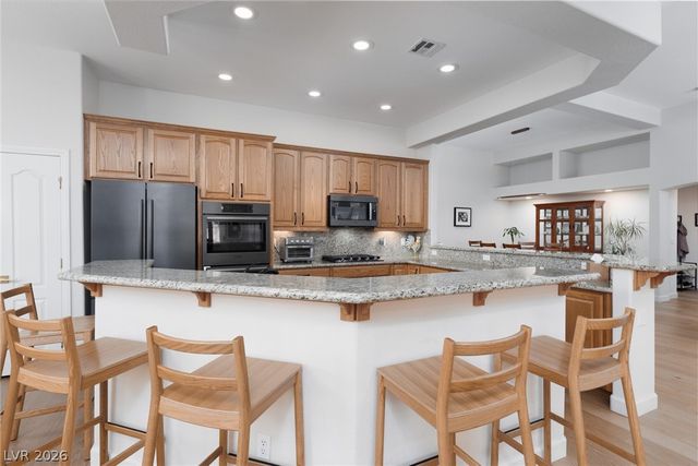5692 Silent Sky Avenue, Las Vegas, NV 89141