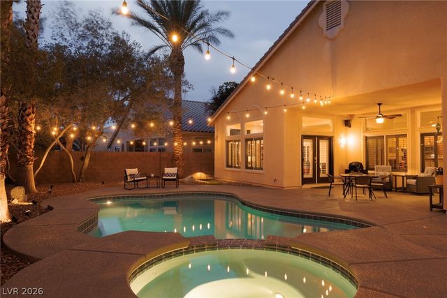5692 Silent Sky Avenue, Las Vegas, NV 89141