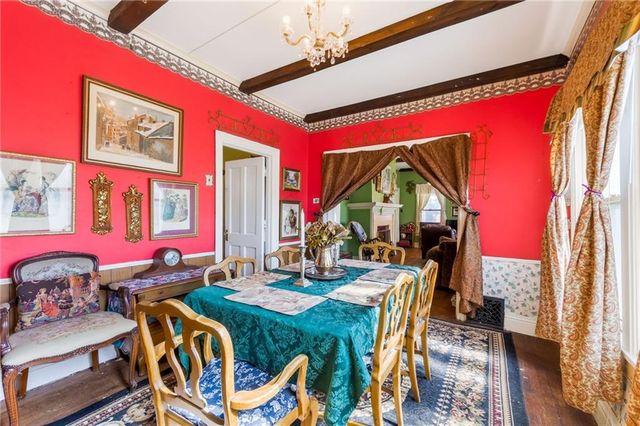 212 S 17th Street, St Joseph, MO 64501