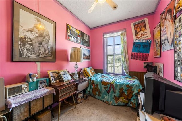 212 S 17th Street, St Joseph, MO 64501