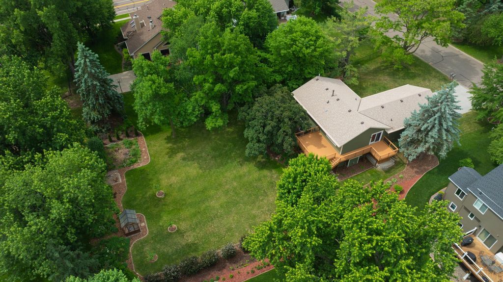 12725 Ethelton Way, Apple Valley, MN 55124 — photo 2