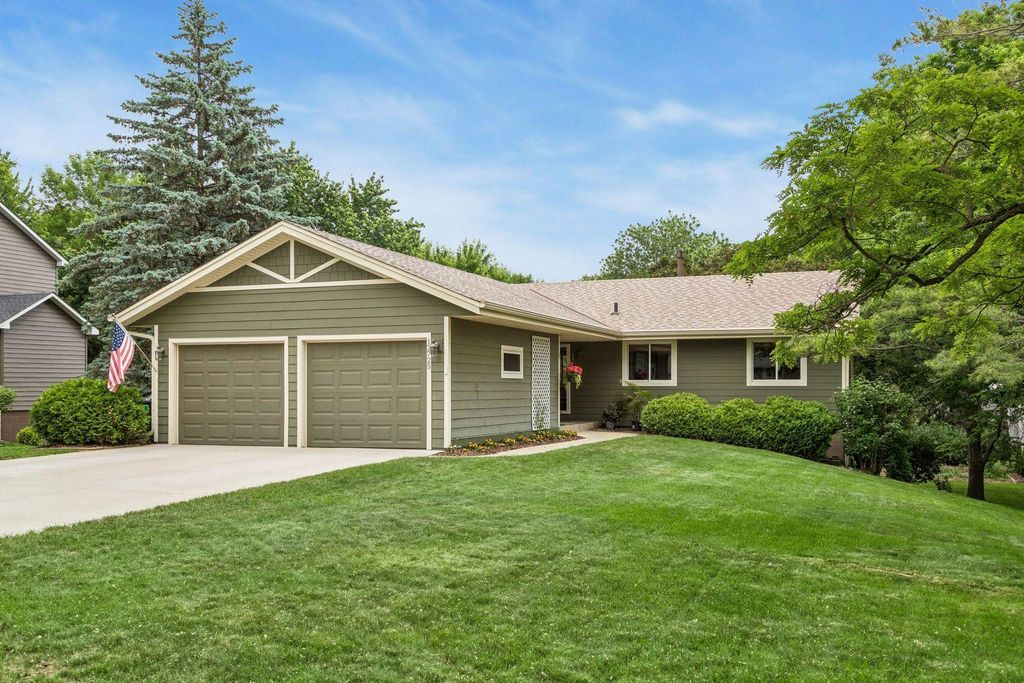 12725 Ethelton Way, Apple Valley, MN 55124 — photo 3