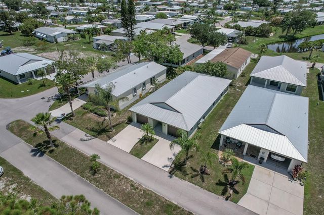 29 Mediterranean Boulevard W, Port St. Lucie, FL 34952