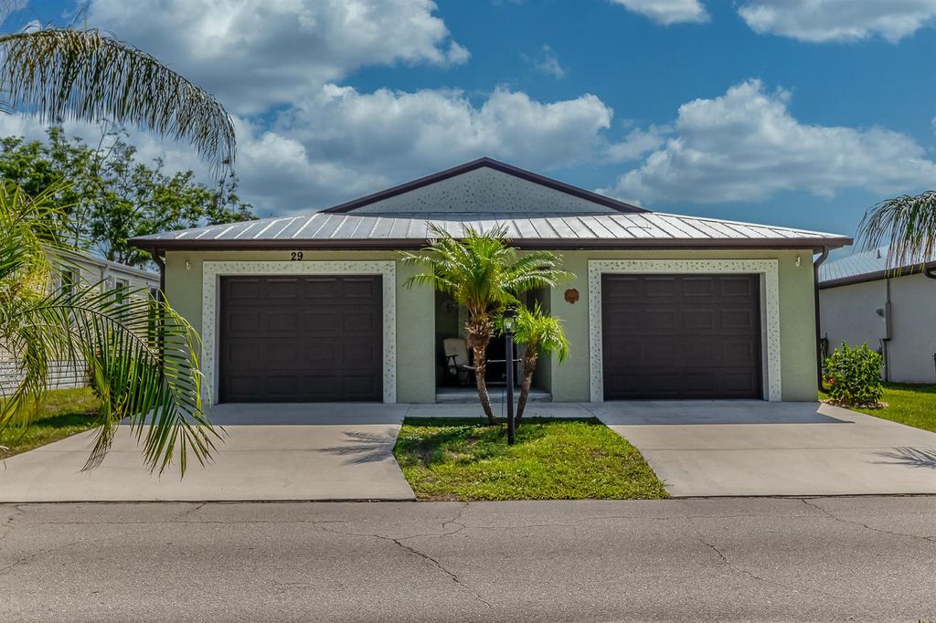 29 Mediterranean Boulevard W, Port St. Lucie, FL 34952