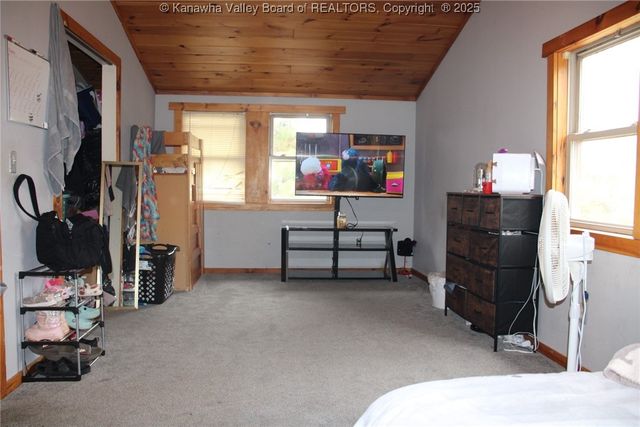 6241 Wood School Road, Gallipolis Ferry, WV 25515