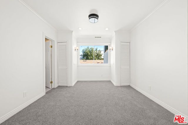 500 Smithwood Drive, Beverly Hills, CA 90212