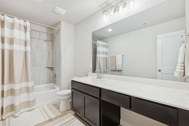 201 Crystal Bay Lane, Willis, TX 77378