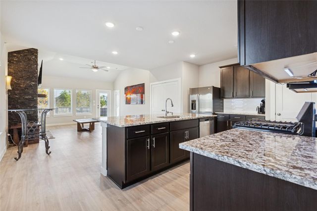 201 Crystal Bay Lane, Willis, TX 77378