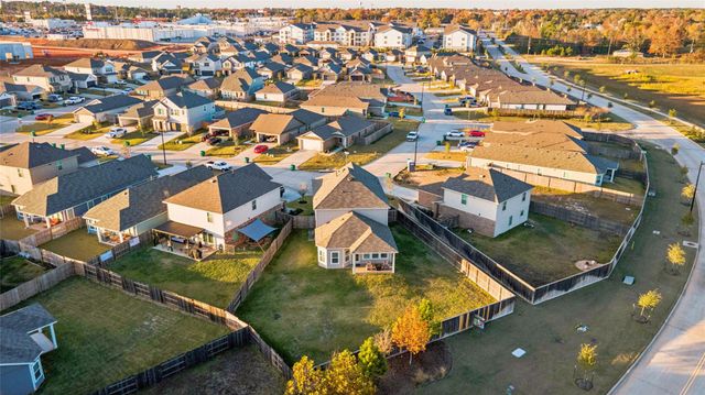 201 Crystal Bay Lane, Willis, TX 77378