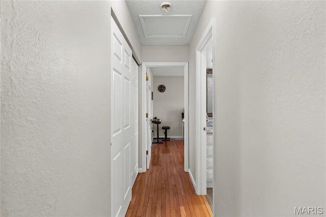 712 Oak Hollow Court, O'fallon, IL 62269