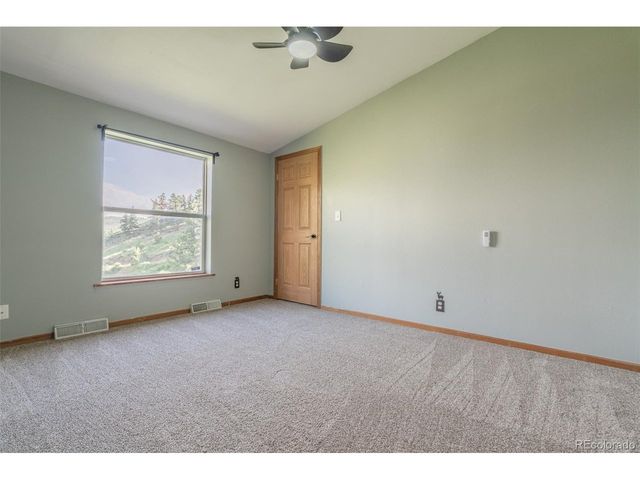 180 Deep Cut Rd, Livermore, CO 80536