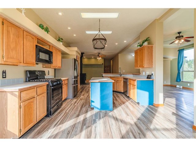 180 Deep Cut Rd, Livermore, CO 80536