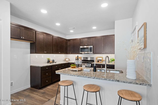 12155 W Bodine Ave, Post Falls, ID 83854