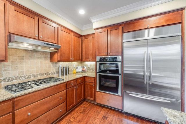 219 Beethoven Lane, Los Gatos, CA 95032