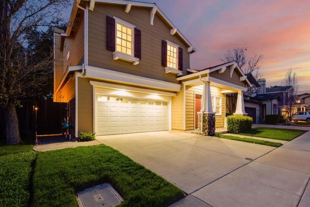 219 Beethoven Lane, Los Gatos, CA 95032