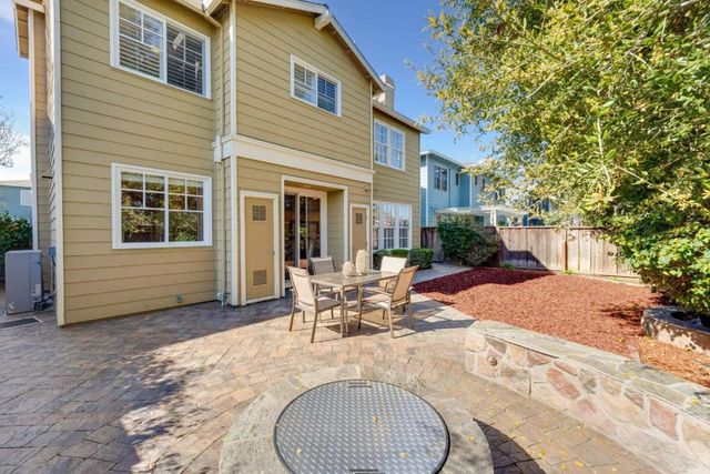 219 Beethoven Lane, Los Gatos, CA 95032