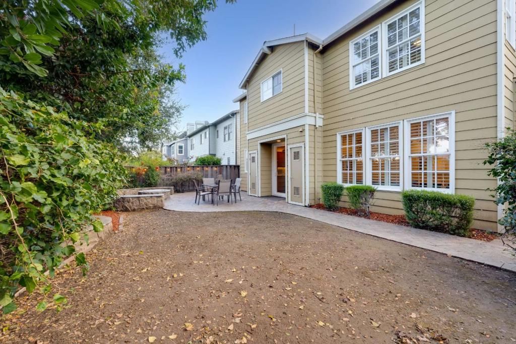 Image 39 of property listing at 219 Beethoven Lane, Los Gatos, CA 95032