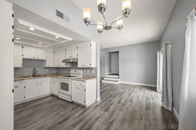 2108 3rd Ave 2, San Diego, CA 92101