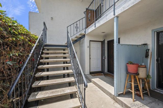 2108 3rd Ave 2, San Diego, CA 92101