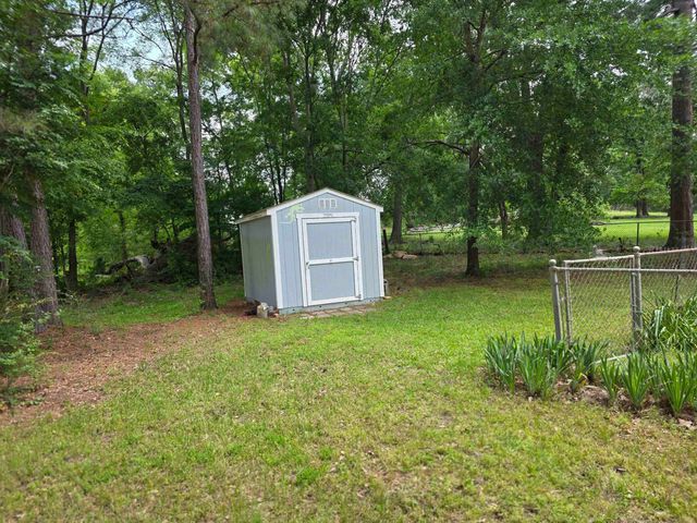 1548 N FM 782, Henderson, TX 75652