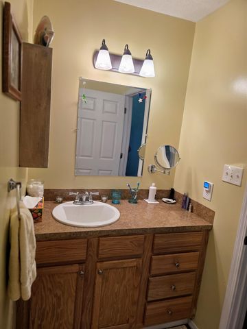 1548 N FM 782, Henderson, TX 75652