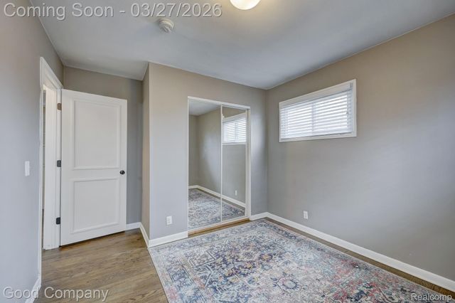 503 W Elmwood Avenue, Clawson, MI 48017