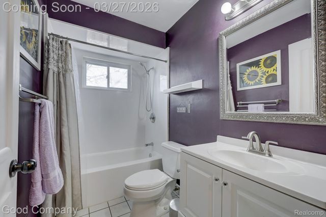 503 W Elmwood Avenue, Clawson, MI 48017