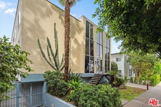 1334 S Carmelina Avenue 1, Los Angeles, CA 90025