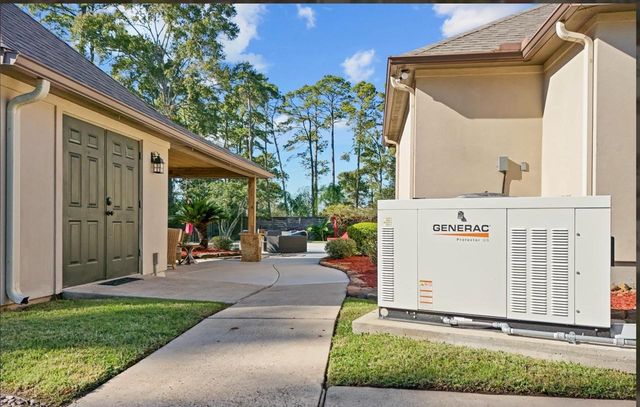 20811 Little Deer Lane, Crosby, TX 77532