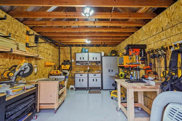 20811 Little Deer Lane, Crosby, TX 77532