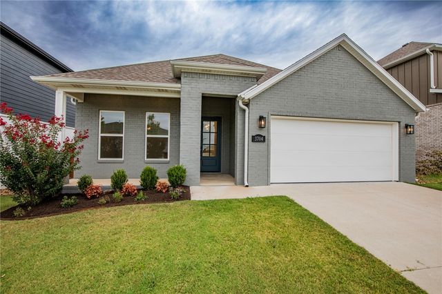 3704 SW Sunbeam Avenue, Bentonville, AR 72713