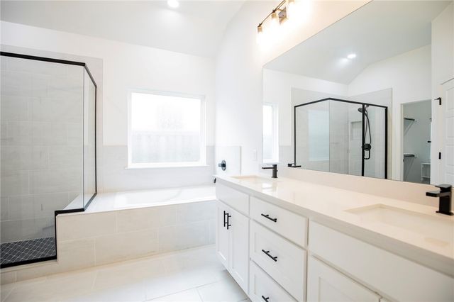 3704 SW Sunbeam Avenue, Bentonville, AR 72713