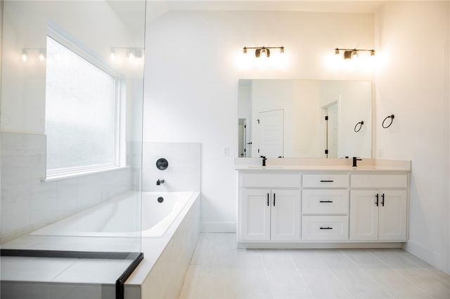 3704 SW Sunbeam Avenue, Bentonville, AR 72713