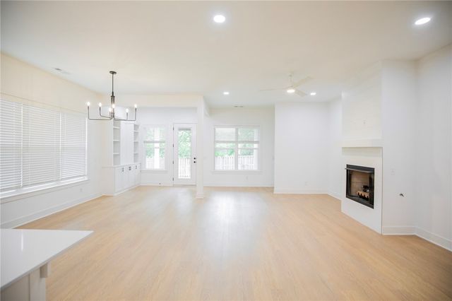 3704 SW Sunbeam Avenue, Bentonville, AR 72713