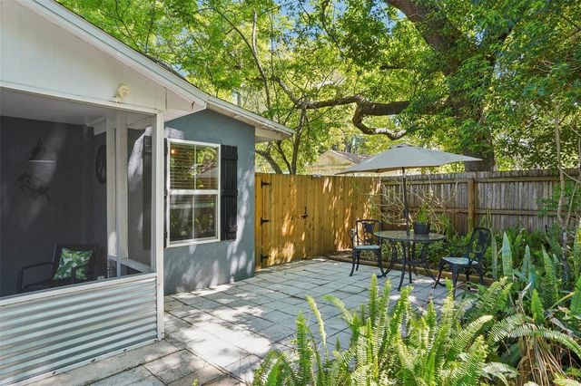 327 S LAKEVIEW AVENUE, Winter Garden, FL 34787