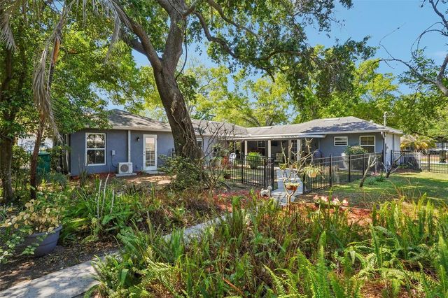 327 S LAKEVIEW AVENUE, Winter Garden, FL 34787