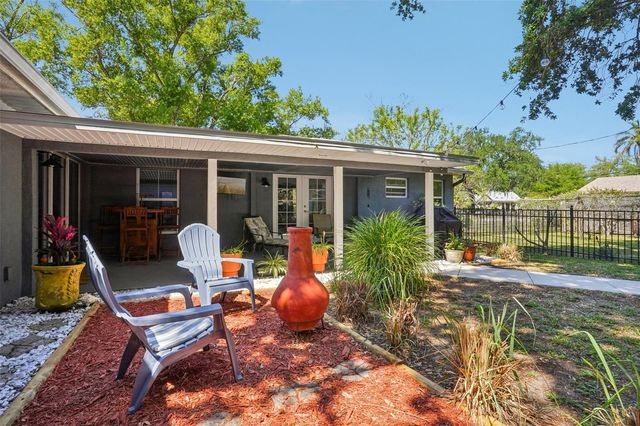 327 S LAKEVIEW AVENUE, Winter Garden, FL 34787