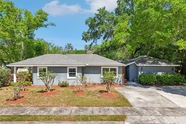 327 S LAKEVIEW AVENUE, Winter Garden, FL 34787