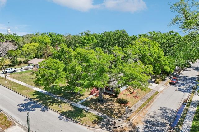 327 S LAKEVIEW AVENUE, Winter Garden, FL 34787