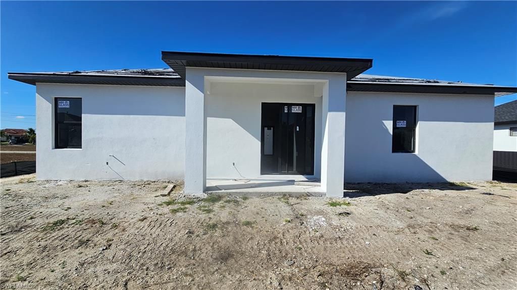 Image 2 of property listing at 2252 NW 15th TER, Cape Coral, FL 33993