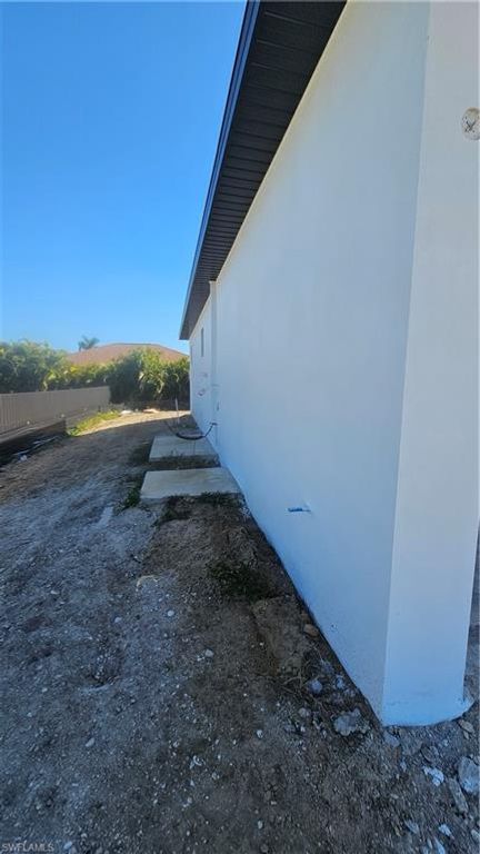 Image 4 of property listing at 2252 NW 15th TER, Cape Coral, FL 33993