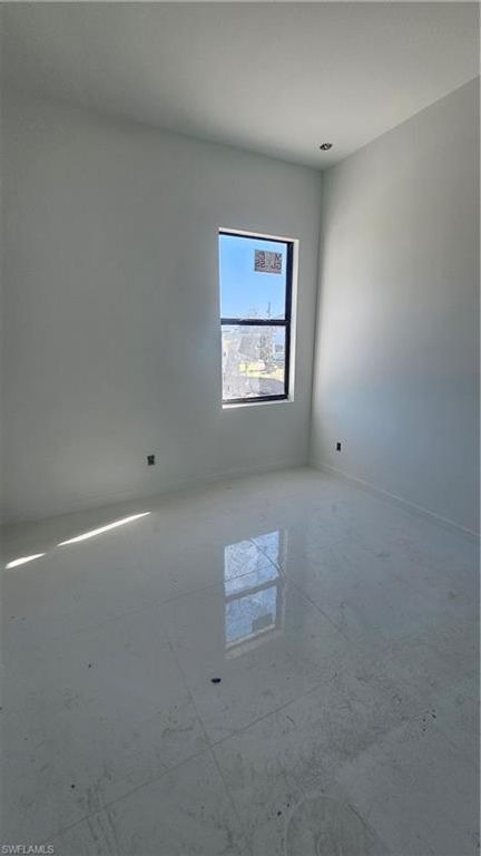 Image 5 of property listing at 2252 NW 15th TER, Cape Coral, FL 33993