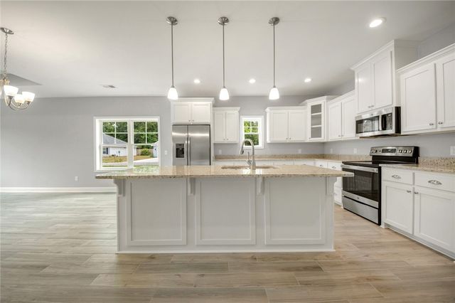 405 Old Mill Drive, St Marys, GA 31558