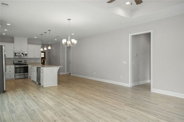 405 Old Mill Drive, St Marys, GA 31558