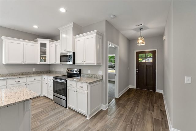 405 Old Mill Drive, St Marys, GA 31558