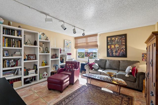 395 S ATLANTIC AVENUE 301, Ormond Beach, FL 32176