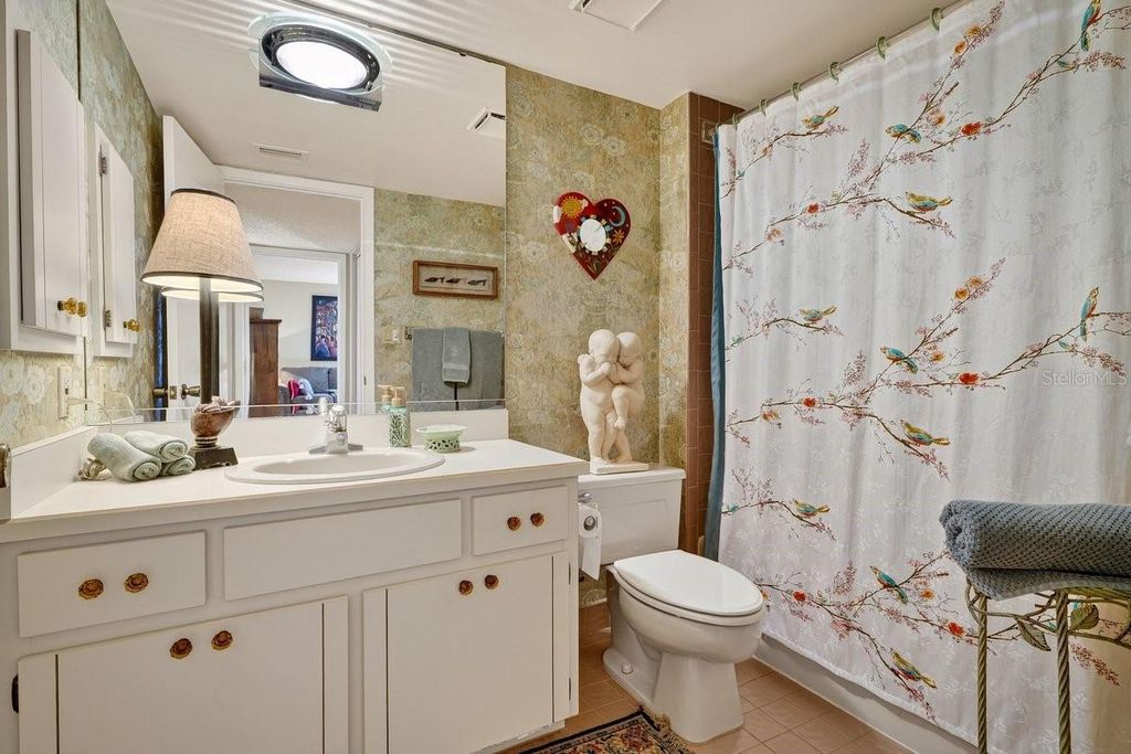 Image 17 of property listing at 395 S ATLANTIC AVENUE 301, Ormond Beach, FL 32176