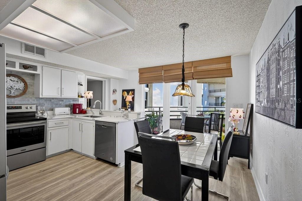 Image 9 of property listing at 395 S ATLANTIC AVENUE 301, Ormond Beach, FL 32176