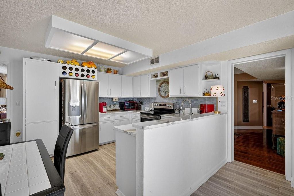 Image 10 of property listing at 395 S ATLANTIC AVENUE 301, Ormond Beach, FL 32176