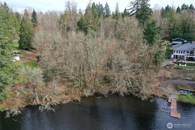 33722 Thomas Road E, Eatonville, WA 98328